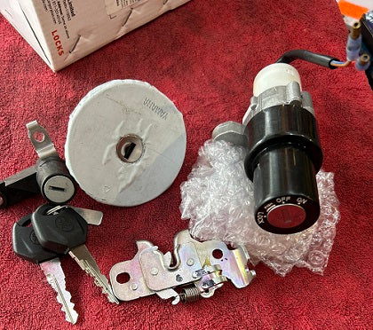 Lock set  for YAMAHA  FZ V2-MINDA