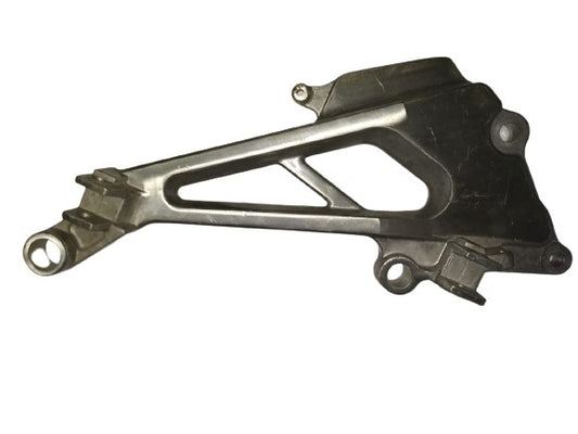 Foot Rest Bracket Right Side for Hero CBZ Old-First Quality 