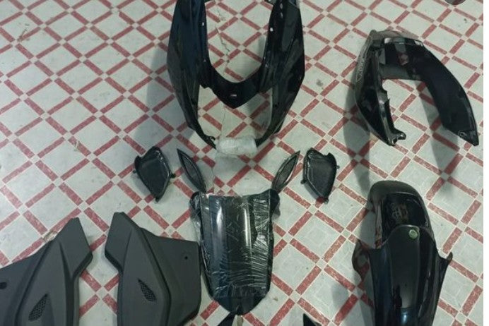 Body Kit  for Pulsar 220 (Black) -BAJAJ